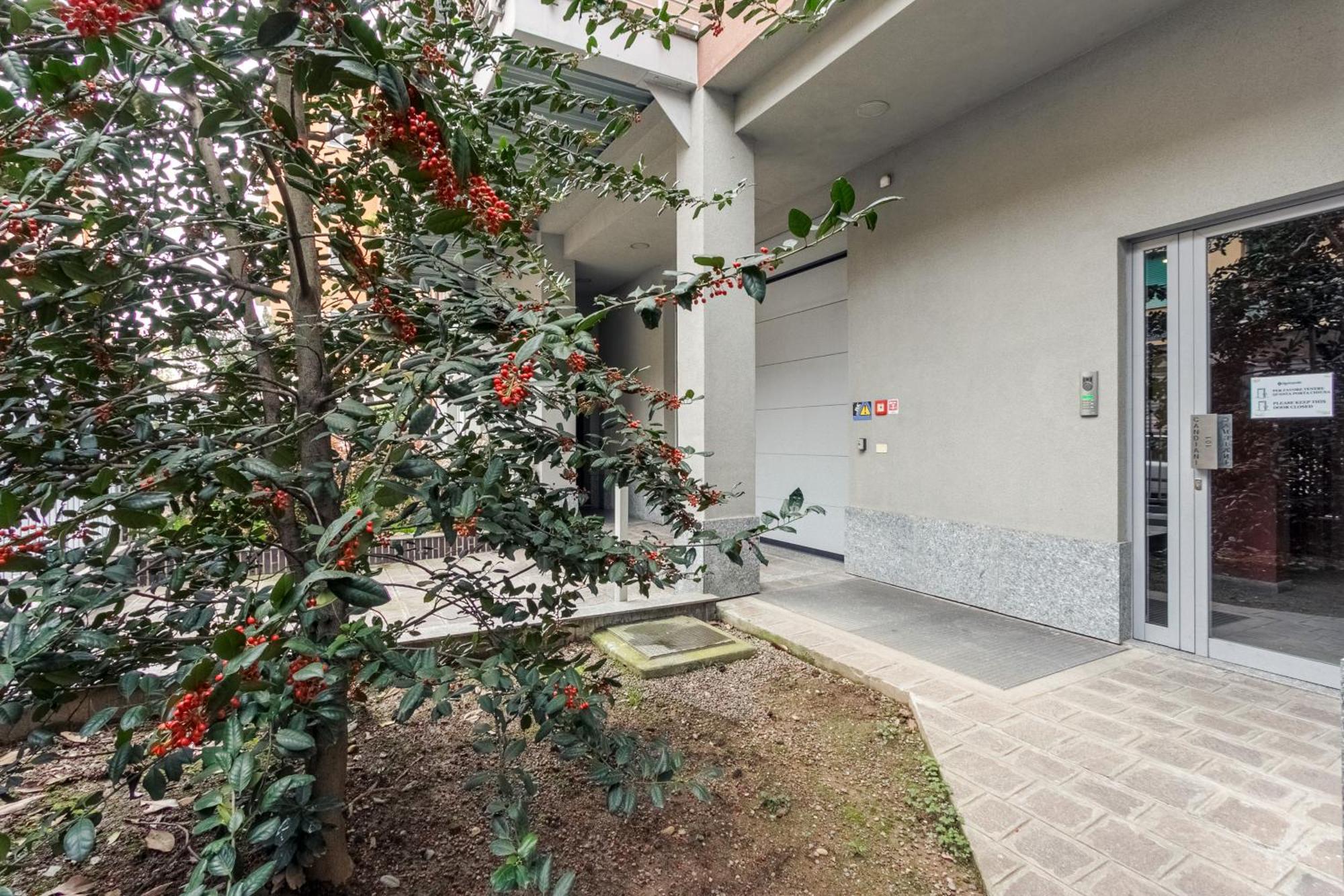 Rentopolis Apartments - Palazzo Candiani Milão Exterior foto